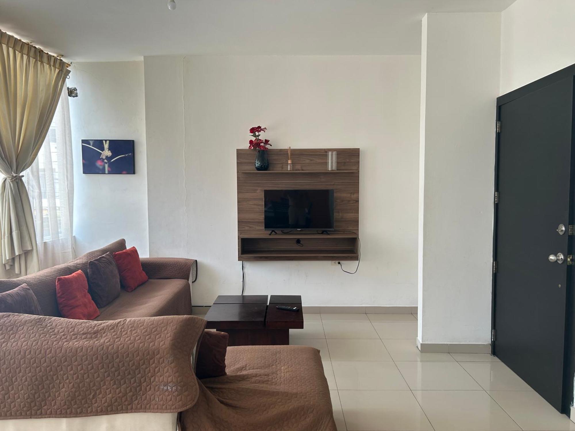 Departamentos De 2 Y 3 Habitaciones En El Centro De Manta Bagian luar foto